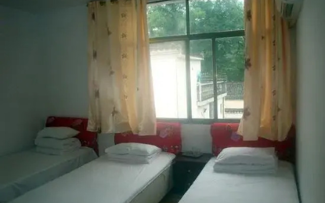 Wuyuan Meihua Hotel