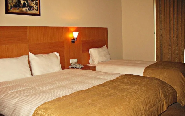 Shilla Hotel