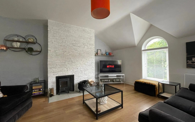 Rosebank Apartment no 3