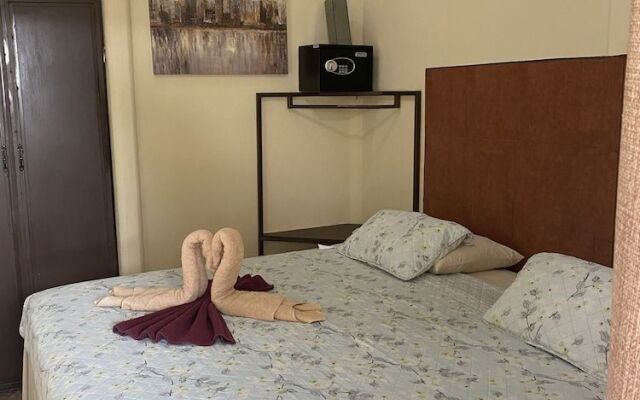 Gallina E Palo Beachfront Hotel