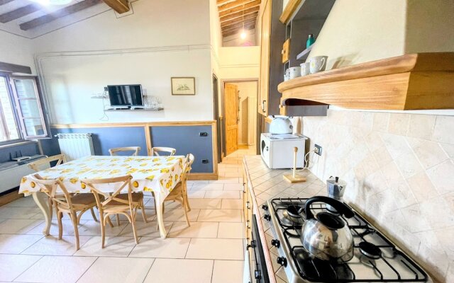 Apt 6 - Magical Grounds With Pool Jacuzzi Sleeps 4