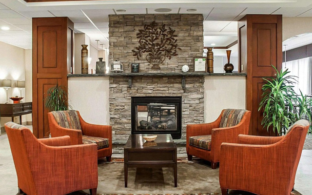 Comfort Inn & Suites Watertown - 1000 Islands