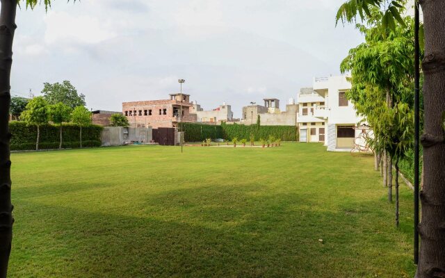 Moti Mahal Lawn By Oyo Rooms