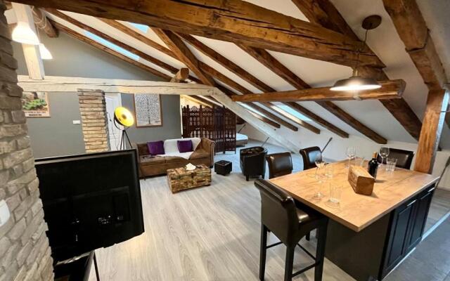 Loft Apartment 122qm Center Sea view Rijeka