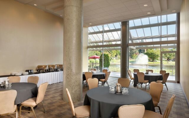 Coast Chilliwack Hotel by APA