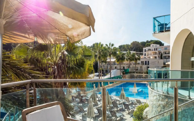 Portodrach Aparthotel & Suites