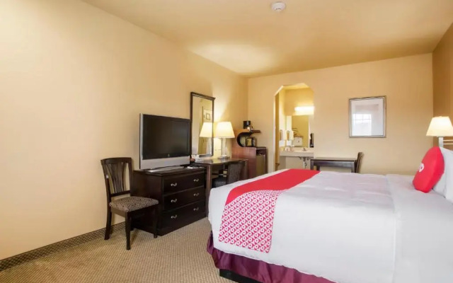 OYO Hotel Valley View TX, I-35