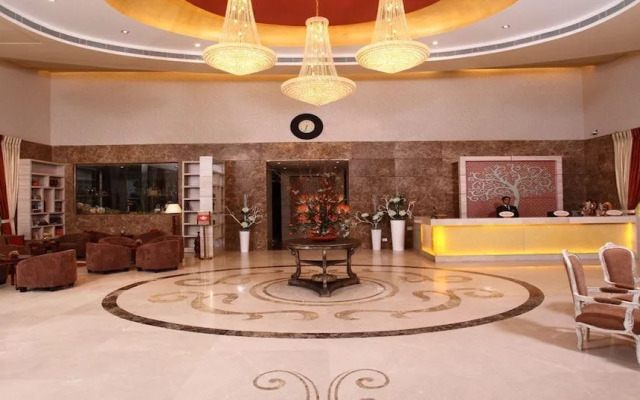 Nidhivan Sarovar Portico