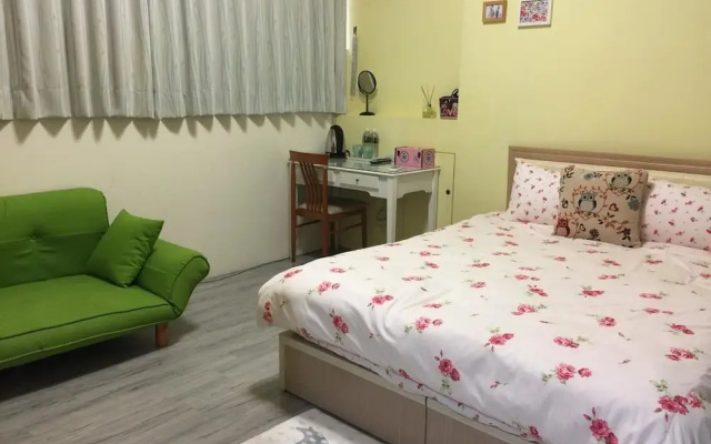 Summerle No 11 Hostel