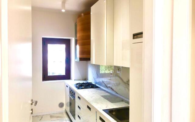 MB2 Apartment