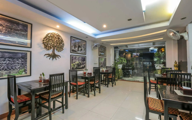 Adan World Hostel