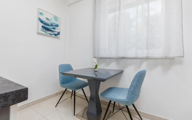 Marine Lux apartments