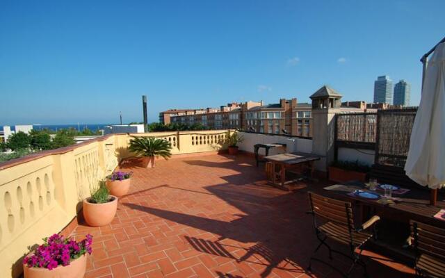 Taulat Apartments