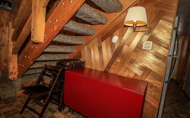 Nut House 1511 by RedAwning