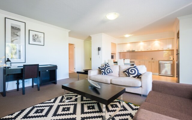 126 Chancellor Lakeside