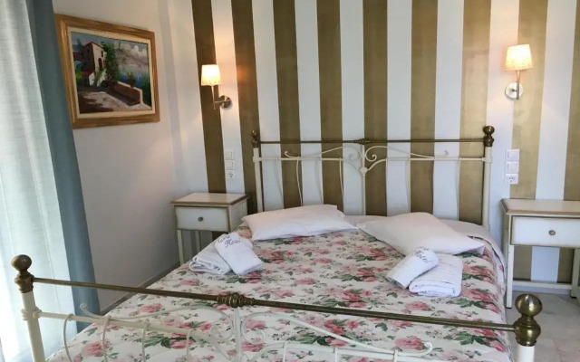 Avra Hotel