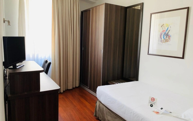 Hotel Yoldi
