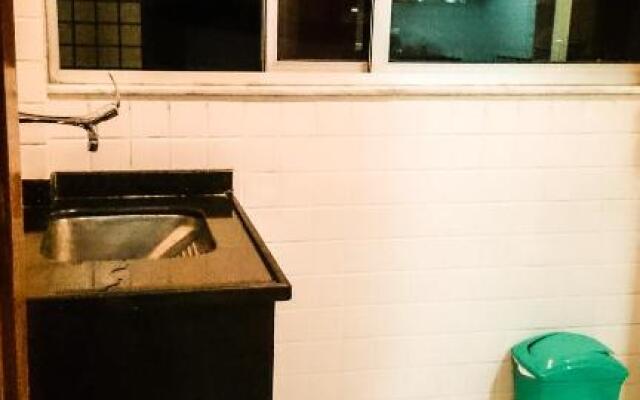 Apto A 50M Da Praia Do Forte - Ar Condicionado