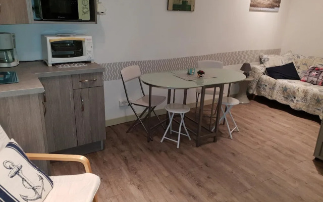 Studio In Ault With Wonderful Sea View Furnished Garden And Wifi - 500 M From The Beach