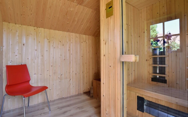 Stylish Holiday Home in Lievelde by the Forest