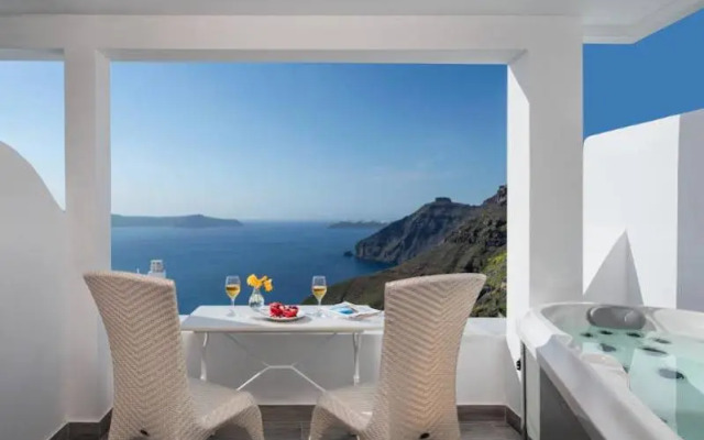 Hotel Thireas