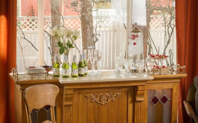 The Carolina Bed & Breakfast