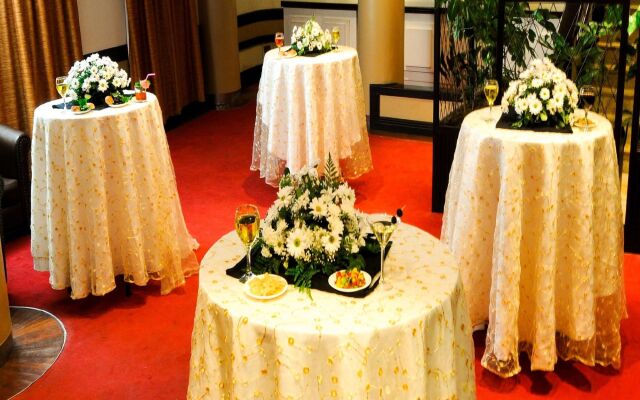 Muthu Silver Springs Hotel