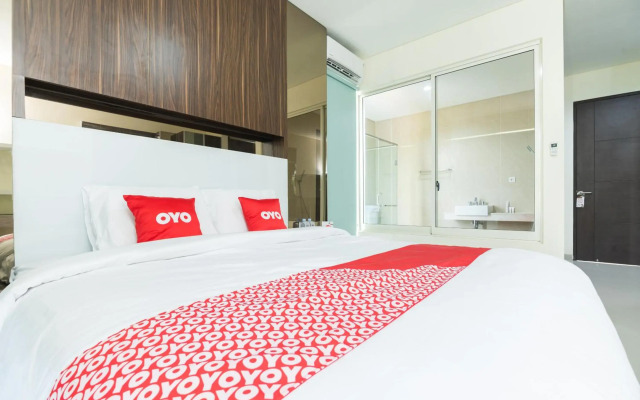 OYO 2001 Taman Dayu Villa Golf View