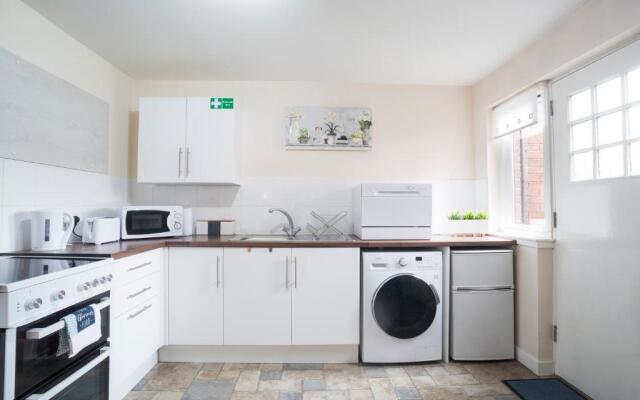 Lomond Serviced Apartments - Emirates
