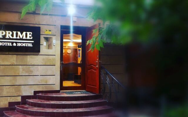 Prime Hotel & Hostel
