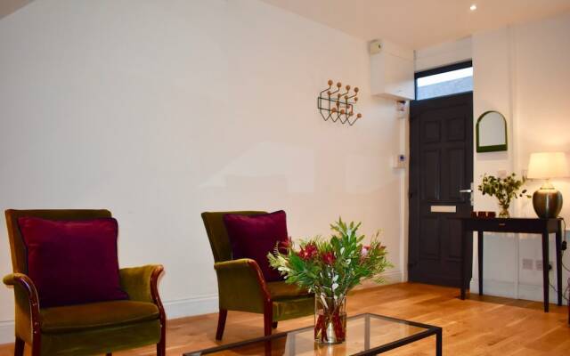 Newly Refurbished 2 Bedroom Terraced House in Dublin