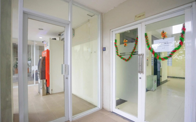 RedDoorz Apartment @ Bogor Valley