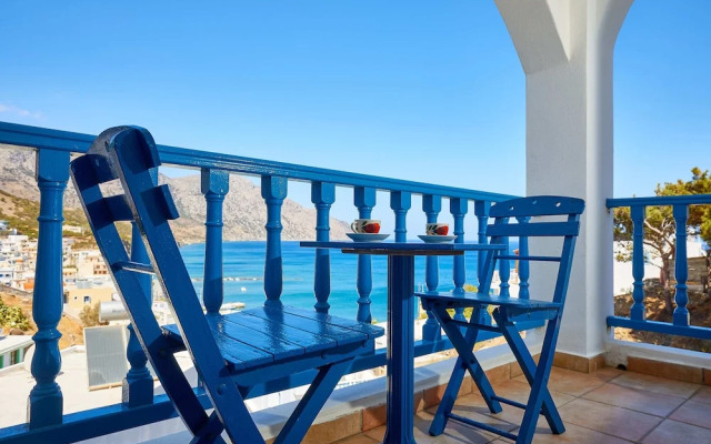 Glaros Hotel