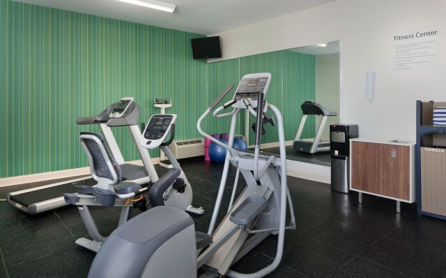 Holiday Inn Express Louisville Northeast by IHG