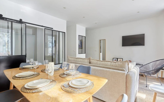 Apartment 2 Bedrooms Center of Paris