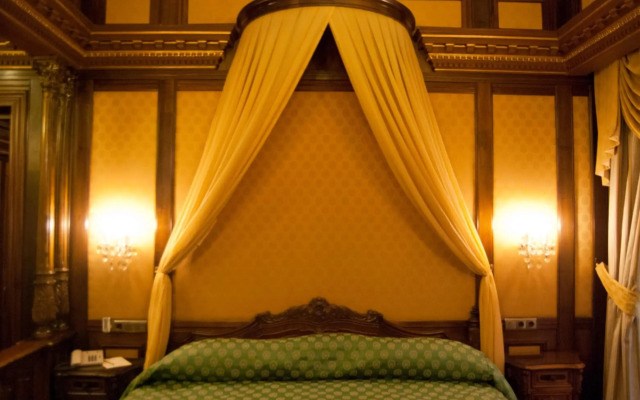Hotel Casa Capsa