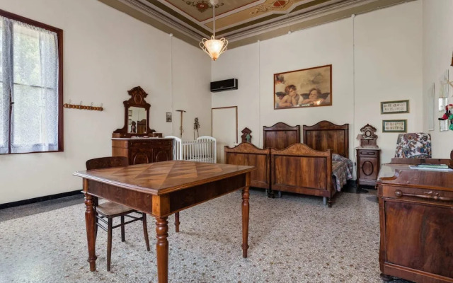 Belvilla by OYO Villa Fiorita Due