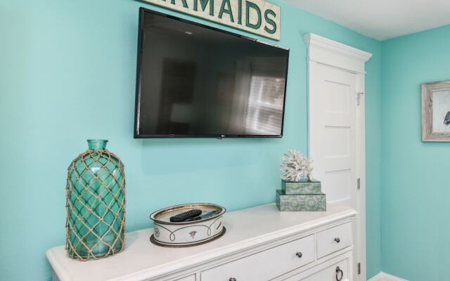 Beach Club Breeze by SKLRP