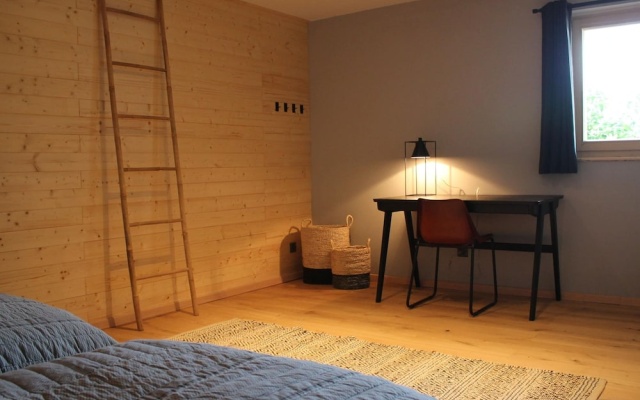 Top chalet with unobstructed views in the middle of the ski resort of La Tzoumaz – Guest Rooms – La Tzoumaz