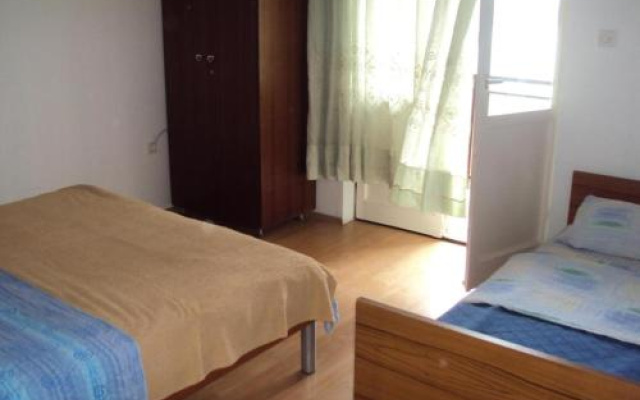 Spacious Apartment in Klek with Private Terrace