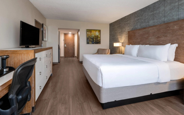 Wyndham Indianapolis Airport