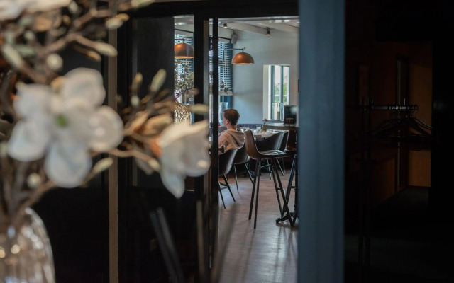 Boutique Hotel Herbergh Amsterdam Airport