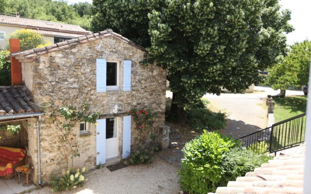 Lou Pataclet - Chambre d'hôtes Cigalou