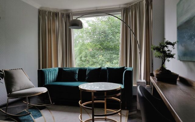 CASA Chengdu Boutique Hotel & Spa