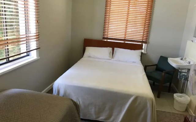 Lakes and Ocean Hotel Forster