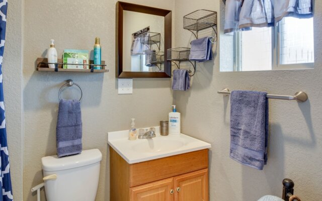 Tucson Studio w/ Private Backyard - Great Location