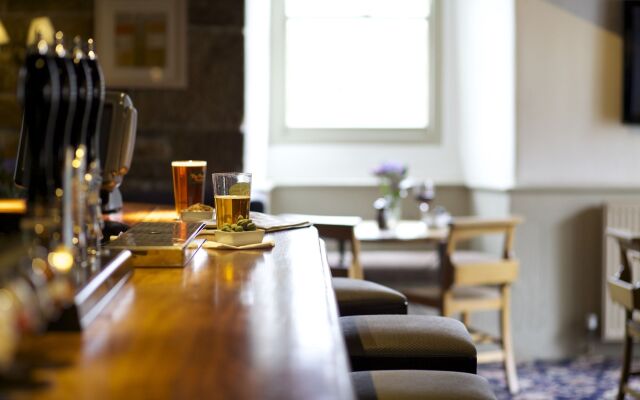 The Plume of Feathers