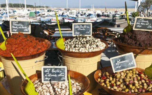 RDC de Villa de 35 m2 - 400 m Plage