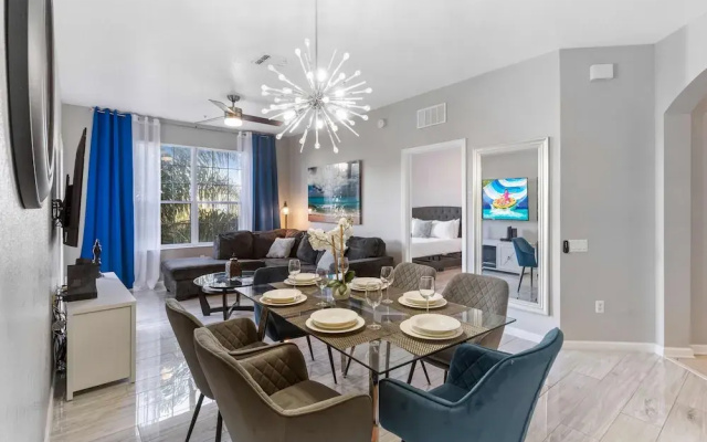 4102 Breakview Drive #304