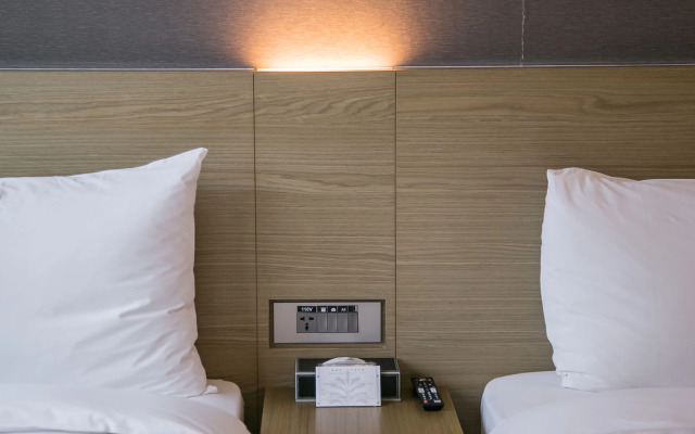 Royal Inn Taipei Linsen